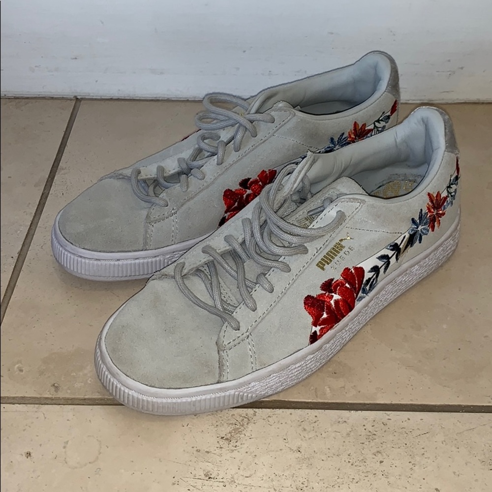 Puma sneakers